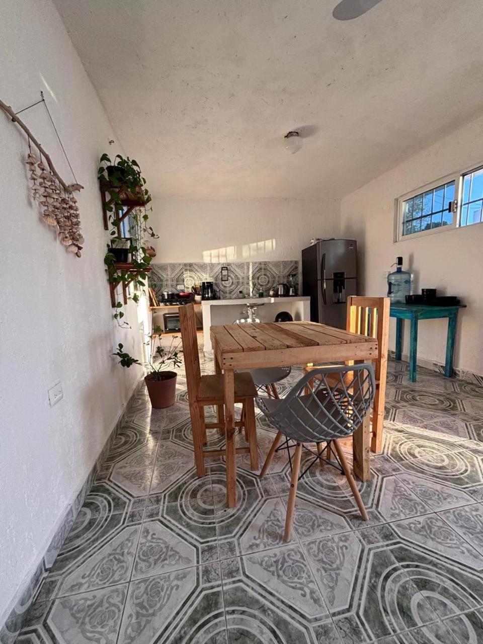 Centrally Located 2 Blocks From The Sea Cozumel